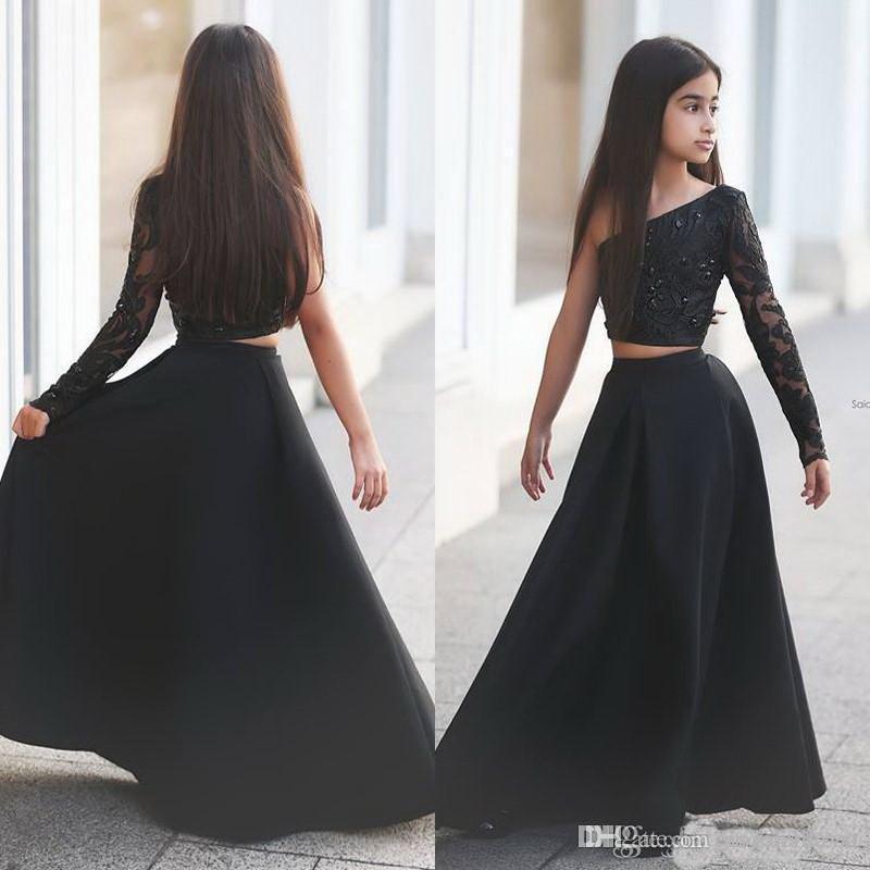 Arabic Said Mhamad Black One Shoulder Long Sleeve Kids Prom Dresses A Line Two Piece Beaded Flower Girls Dresses, White;blue
Arabic Said Mhamad Black One Shoulder Long Sleeve Kids Prom Dresses A Line Two Piece Beaded Flower Girls Dresses, White;blue