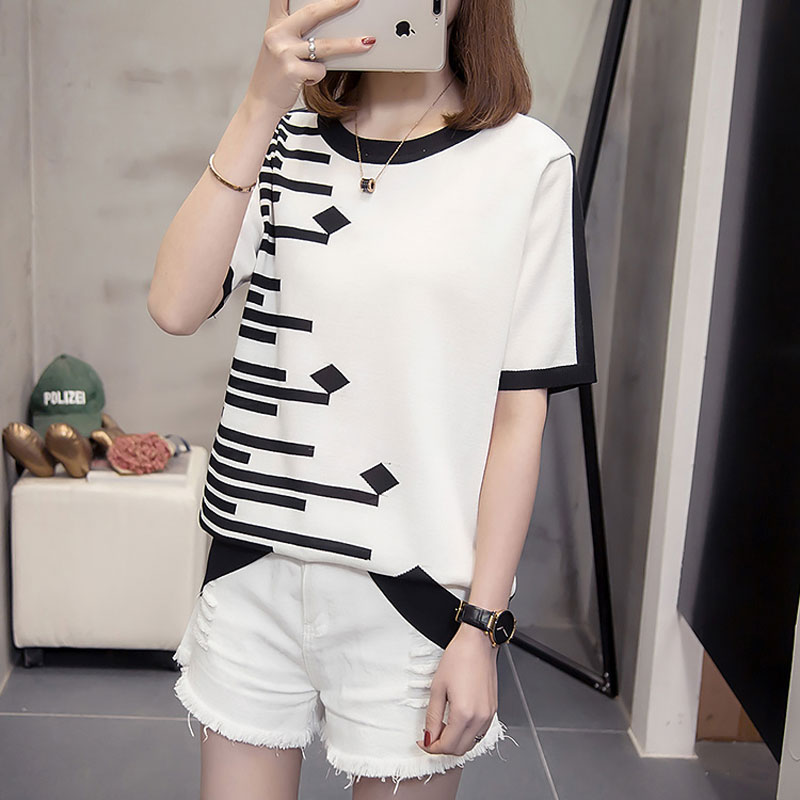 Ins Hot Short Sleeve Women Mid Length 2020 Loose T Shirt Summer Print Graphic T Shirts Aesthetic Harajuku Thin plus size, Black
Ins Hot Short Sleeve Women Mid Length 2020 Loose T Shirt Summer Print Graphic T Shirts Aesthetic Harajuku Thin plus size, Black