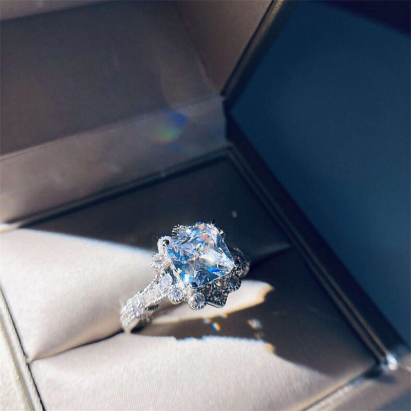 Classical Fashion Jewelry 925 Sterling Silver Round Cut White Topaz CZ Diamond Gemstones Promise Women Wedding Bridal Ring For Lover's Gift