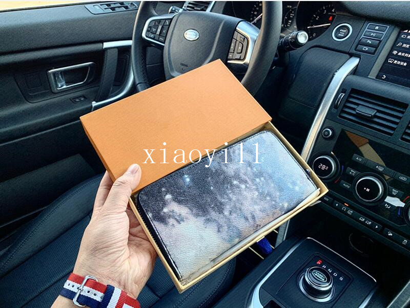 fashion designer credit card holder high quality classic leather purse folded notes and receipts bag wallet purse distribution box purse
fashion designer credit card holder high quality classic leather purse folded notes and receipts bag wallet purse distribution box purse