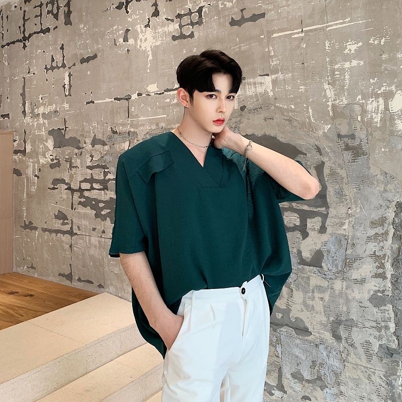 Men Short Sleeve Loose Cotton Linen V-neck Oversize Casual Pullover Shirts Male Streetwear Punk Gothic Tees Shirts, Black
Men Short Sleeve Loose Cotton Linen V-neck Oversize Casual Pullover Shirts Male Streetwear Punk Gothic Tees Shirts, Black