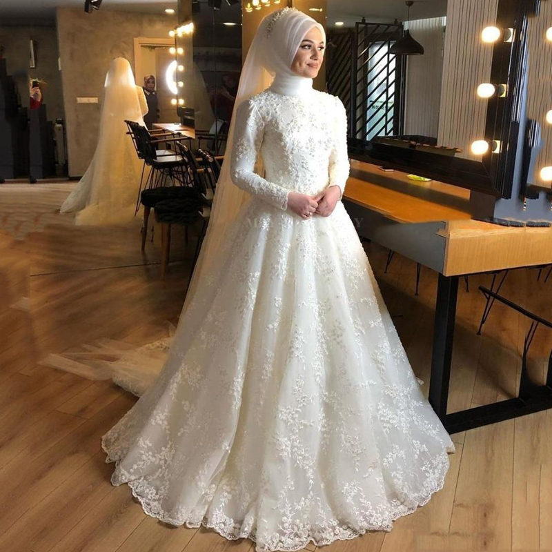 Muslim Long Sleeves Lace Wedding Dresses with Beades Appliques Sweep Train Lace Up A Line Wedding Bridal Gowns, White
Muslim Long Sleeves Lace Wedding Dresses with Beades Appliques Sweep Train Lace Up A Line Wedding Bridal Gowns, White