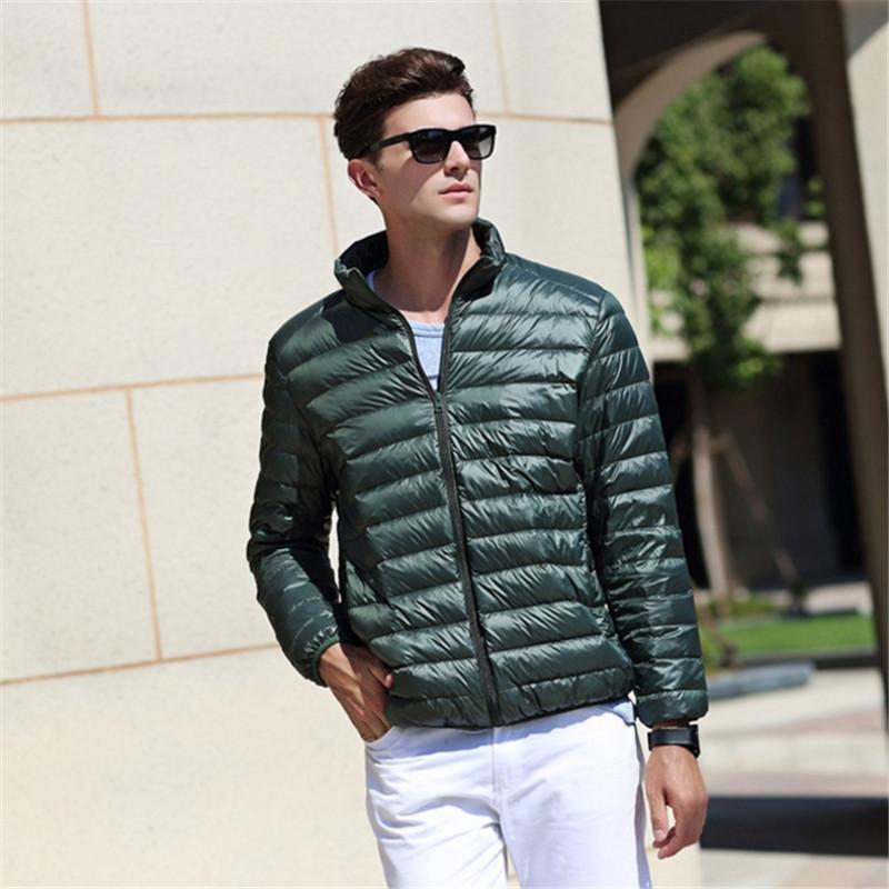 Male Autumn Top Quality Men's Warm Jacket Light Thin White Eiderdown Jacket Men Parka Casual Outer coat Doudoune Homme, Black;brown
Male Autumn Top Quality Men's Warm Jacket Light Thin White Eiderdown Jacket Men Parka Casual Outer coat Doudoune Homme, Black;brown