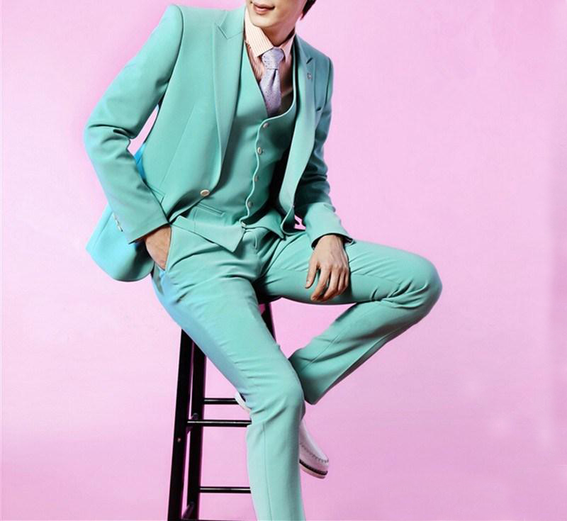 2020 Fashion Mint Green Men Wedding Suits Groomsmen Peaked Lapel Groom Tuxedos Mens Wedding Prom Blazer 3 Pieces