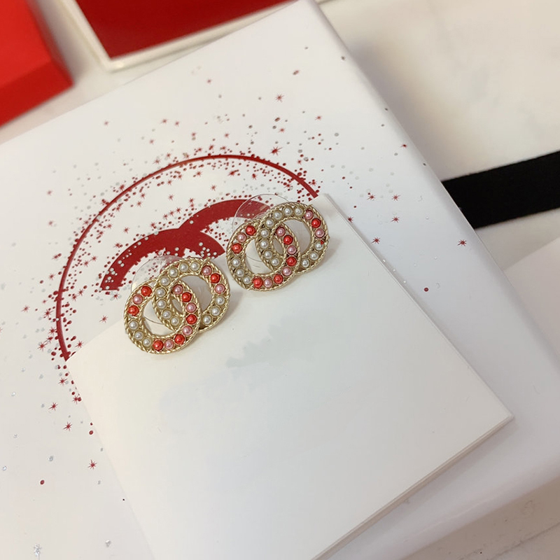 C2107 Popular sweet C letter earrings high quality S925 silver needle small women simple fashion color earrings, Golden;silver
C2107 Popular sweet C letter earrings high quality S925 silver needle small women simple fashion color earrings, Golden;silver