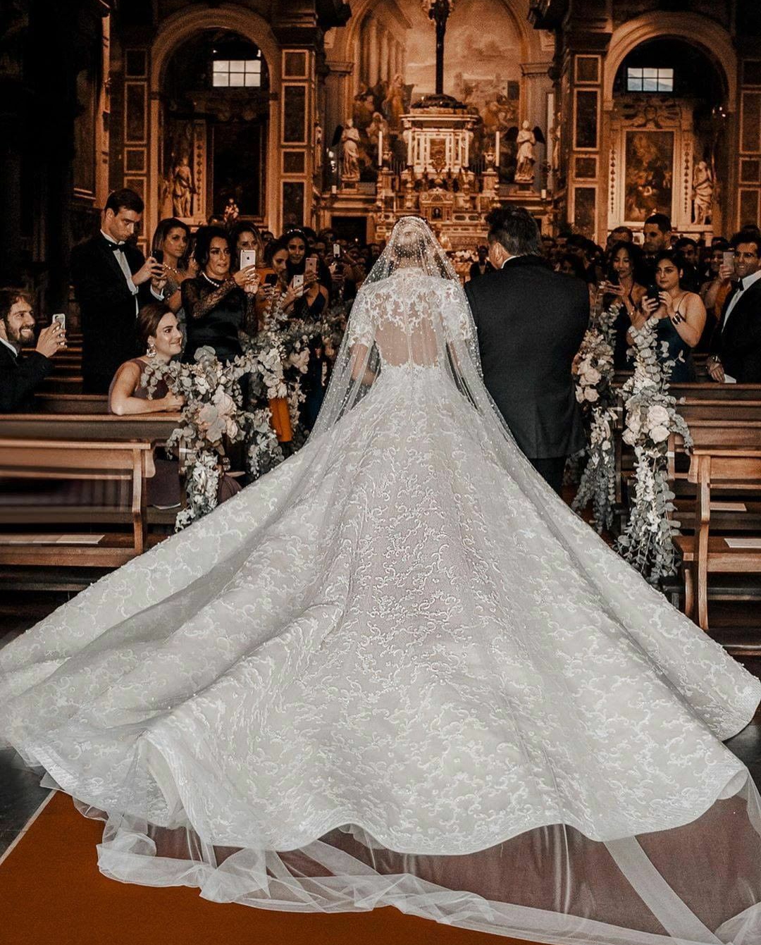 High Collar Lace Dresses Ruffles Long Train Short Sleeves Country Wedding Gowns Buttons Back Beaded Robe De Mariee