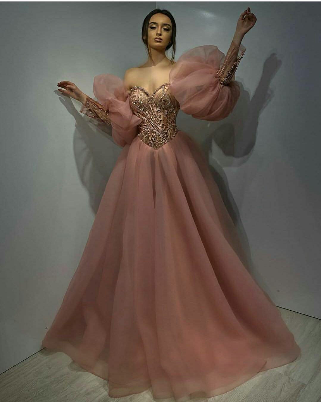 2020 Elegant Prom Dresses Sweetheart Long Sleeve Beaded Crystal Evening Dress A Line Custom Made Special Occasion Gowns