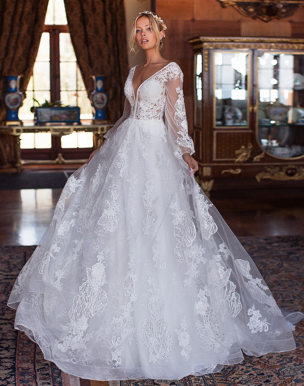 Beach Ful Lace Backless Wedding Dresses Beaded V Neck Long Sleeves Bohemian Bridal Gowns A E Sweep Train Boho Vestido De Novia