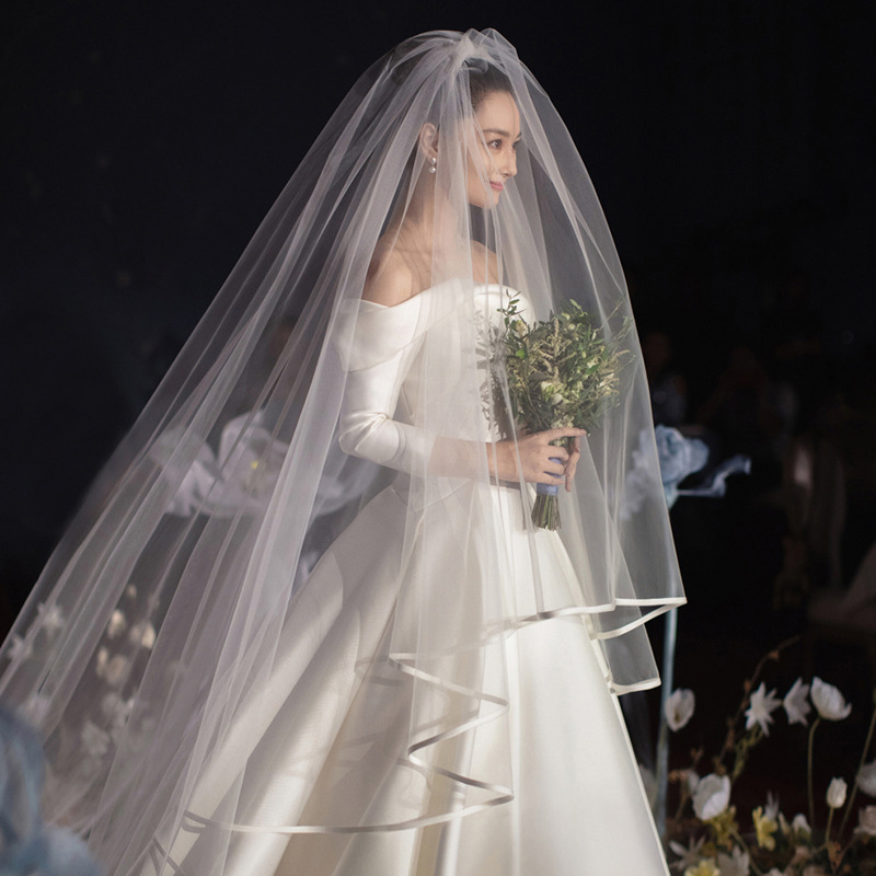 Free Shipping 2019 New Bridal Veils With Comb 2 layers In Stock Soft Tulle High Quality For Bride Long Wedding Veils Cheap, Black
Free Shipping 2019 New Bridal Veils With Comb 2 layers In Stock Soft Tulle High Quality For Bride Long Wedding Veils Cheap, Black