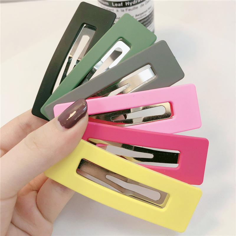 Fashion Vintage Hollow Hair Clip for Women Geometric Rectangle Candy Colors Hair Clips Girls Barrette Hairpins Accessories
Fashion Vintage Hollow Hair Clip for Women Geometric Rectangle Candy Colors Hair Clips Girls Barrette Hairpins Accessories