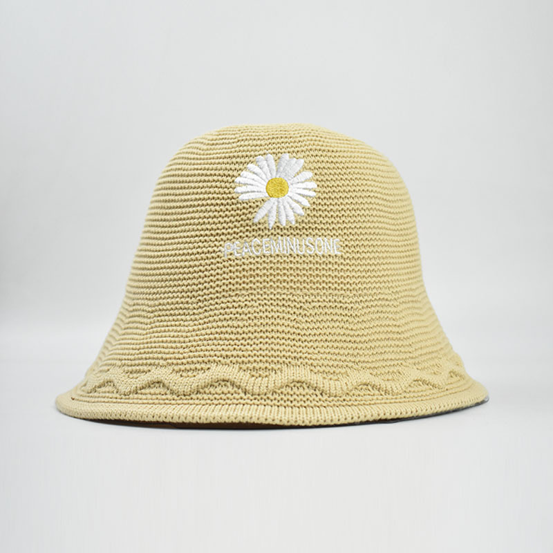 Chrysanthemum female basin hat student lady shade sunscreen hat four seasons couple fashion wild fisherman hat tide, Beige
Chrysanthemum female basin hat student lady shade sunscreen hat four seasons couple fashion wild fisherman hat tide, Beige