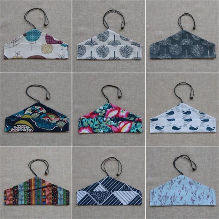 Portable Cutlery Bag Triangle Style Chopstick Spoon Fork Knife Flatware Bag Travel Outing Carrying Tableware Storage Bags
Portable Cutlery Bag Triangle Style Chopstick Spoon Fork Knife Flatware Bag Travel Outing Carrying Tableware Storage Bags