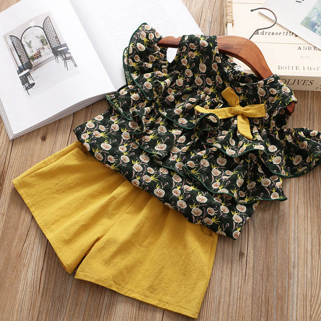 New baby Girls Clothing Sets 2019 Summer Kids Clothes Floral Chiffon Halter+Embroidered Shorts Straw Children Clothing