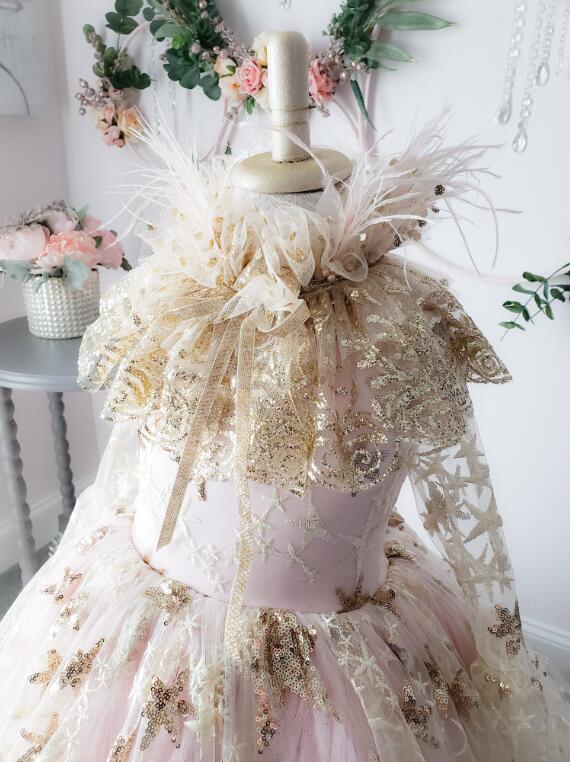 2020 Ball Gown Flower Girl Dresses Two Piece Feather Sequins Beaded Pearl Long Sleeve First Communion Gowns Custom Made Girl Pageant Gowns