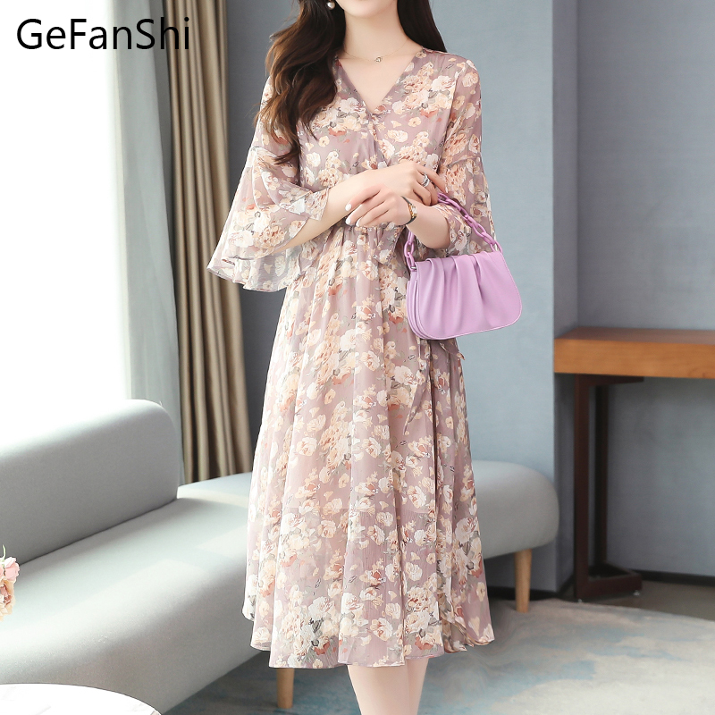 New Arrival Women Summer Floral Print Chiffon Midi Dress Sexy V Neck Short Sleeve Elegant Ladies Dresses Cute Vestidos -XXL, As pictures
New Arrival Women Summer Floral Print Chiffon Midi Dress Sexy V Neck Short Sleeve Elegant Ladies Dresses Cute Vestidos -XXL, As pictures