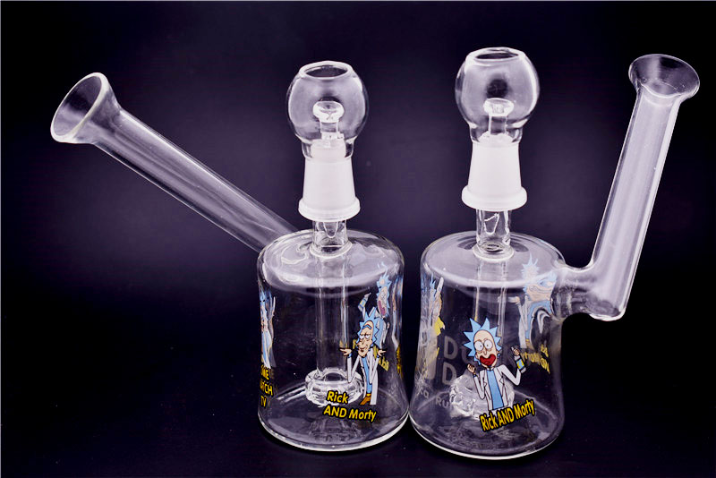 Hot sale R AND M Percolator Glass Bong 6 Inch Recycler Water Pipes 14mm male Joint Dab Oil Rigs With Glass Bowl And Nail Wholesale
Hot sale R AND M Percolator Glass Bong 6 Inch Recycler Water Pipes 14mm male Joint Dab Oil Rigs With Glass Bowl And Nail Wholesale