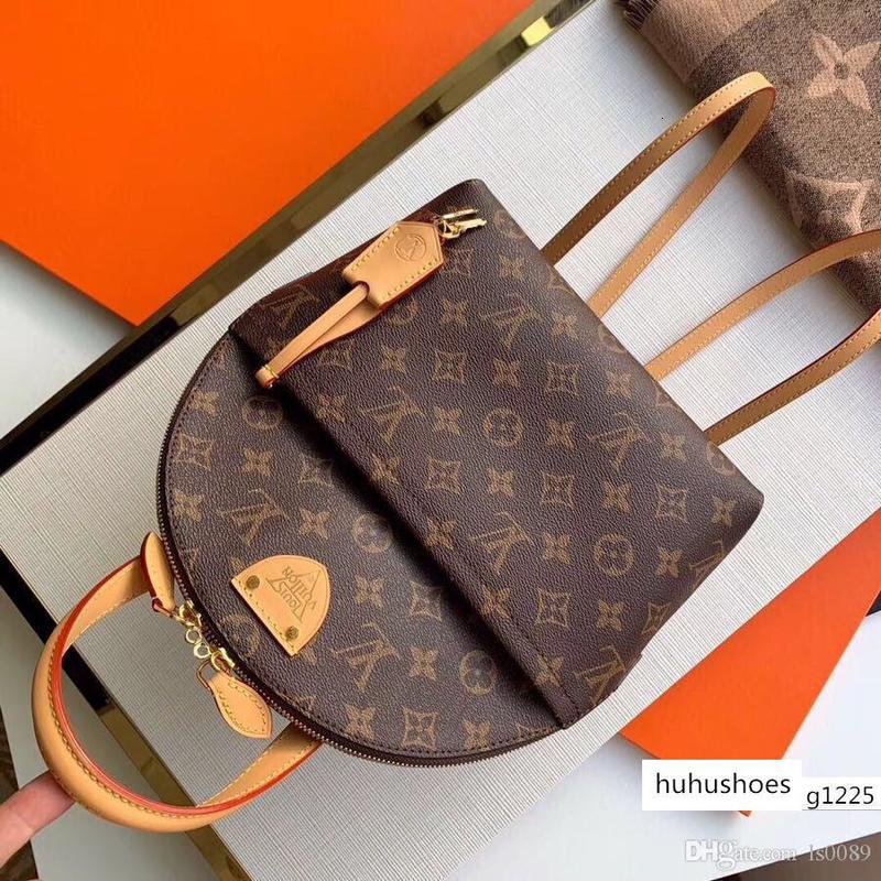 New M44944 Size23..32..13cm Men Andwomen Bag, Single Shoulder Bag,double Shoulder Bag,handbag
New M44944 Size23..32..13cm Men Andwomen Bag, Single Shoulder Bag,double Shoulder Bag,handbag