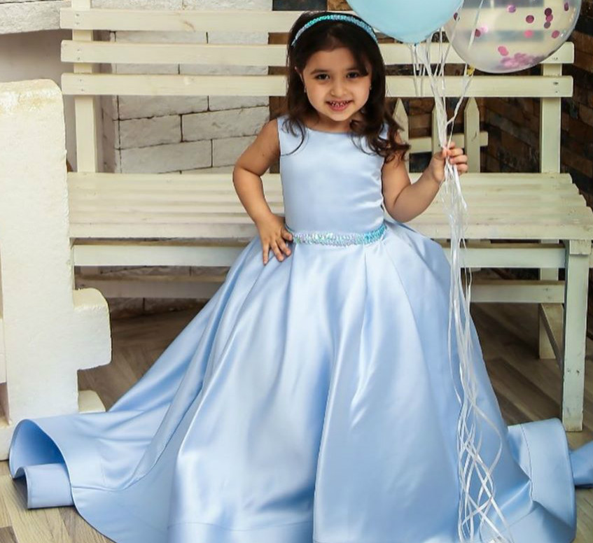 Simple Backless Flower Girl Dresses Ball Gown Satin Little Girl Wedding Dresses Cheap Communion Pageant Dresses Gowns F3214