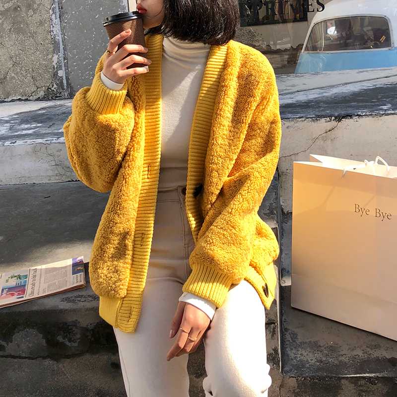 Fur Sheep Shearing Real Winter Coat Korean Fashion 200% Wool Jacket for Women Clothes 2020 HYY-999 YY202, Blue
Fur Sheep Shearing Real Winter Coat Korean Fashion 200% Wool Jacket for Women Clothes 2020 HYY-999 YY202, Blue