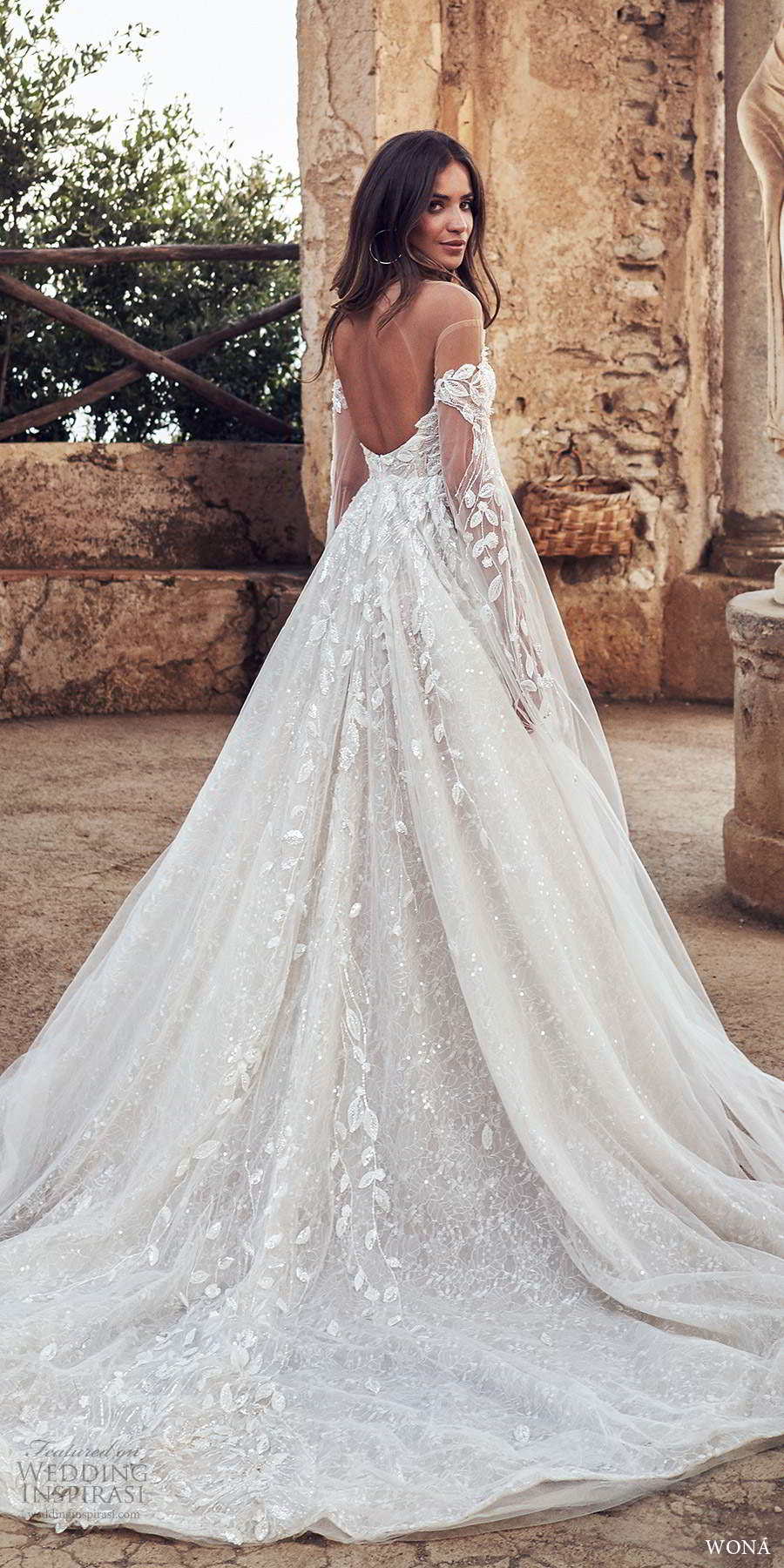 Spring Wedding Dresses Sheer Off Shoulder Lace Appliques Long Sleeve Backless Sequins Sweep Train Bridal Gowns robes de mariée