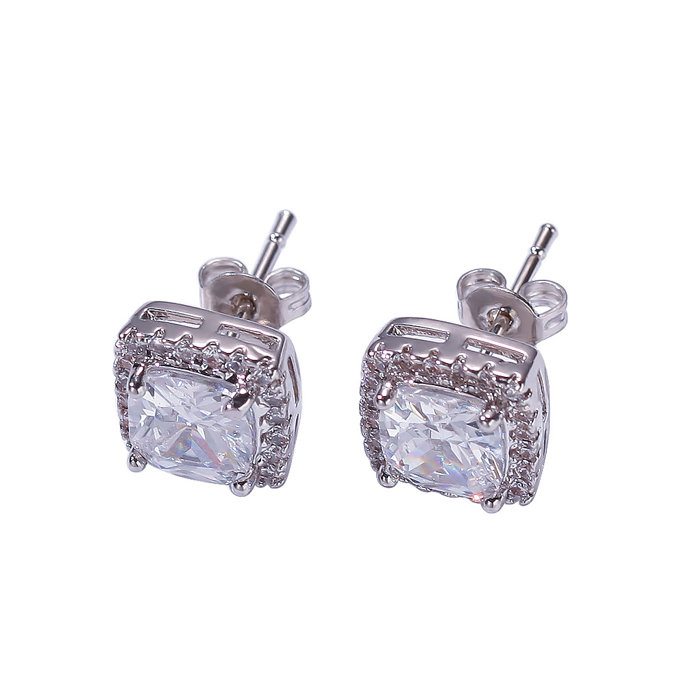 Wholesale- Ear Stud New Four-Claw Black Zircon Ear Nails Circular Square Transparent Zircon Ear Studs Gold Plated Earrings For Men
Wholesale- Ear Stud New Four-Claw Black Zircon Ear Nails Circular Square Transparent Zircon Ear Studs Gold Plated Earrings For Men
