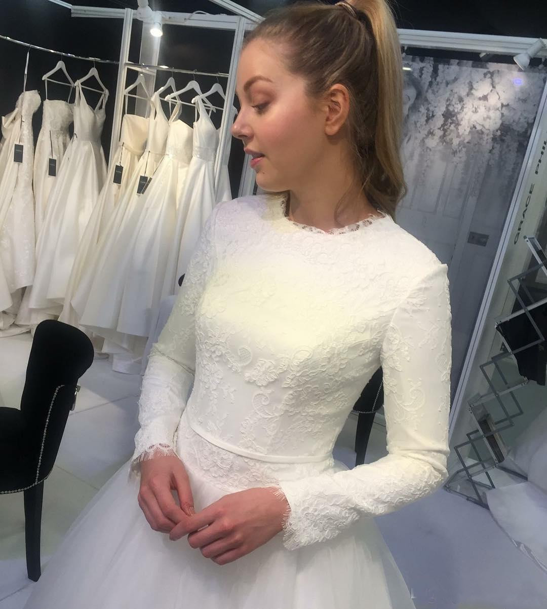 2019 New Muslim Wedding Dresses With Long Sleeves Lace Appliques High Neck Modest Bridal Gown Plus Size Wedding Dress