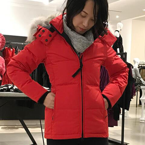 Fashion Winter Down Jackets Chels Parka Hooded Women Slim Designer Parkas Warm Brand Outerwear s833 Coats Plus Size, White
Fashion Winter Down Jackets Chels Parka Hooded Women Slim Designer Parkas Warm Brand Outerwear s833 Coats Plus Size, White