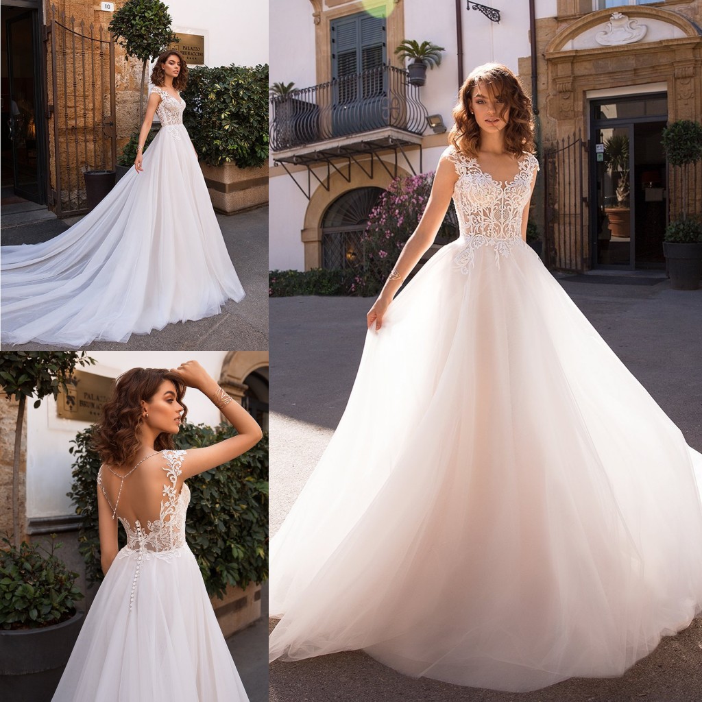 Backless Fashion Lace Wedding Dresses V Neck Bridal Gowns A Line Tulle Sweep Train Robe De Marie