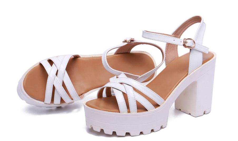 2019 Women's Sandals in Summer with New style High heel Coarse heel Thick bottom waterproof table @32, Black
2019 Women's Sandals in Summer with New style High heel Coarse heel Thick bottom waterproof table @32, Black