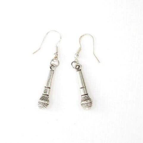 50Pair 925 Sterling Silver Fish Ear Hooks Earrings Alloy Microphone Music Eardrop Drop Earrings For Women Fashion Jewelry Friendship Gift
50Pair 925 Sterling Silver Fish Ear Hooks Earrings Alloy Microphone Music Eardrop Drop Earrings For Women Fashion Jewelry Friendship Gift