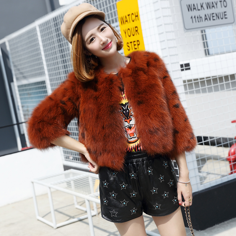 Leopar color natural fur coats outerwear women fashion sexy real fur jackets O neck 3/4 sleeve genuine leather overcoat, Beige
Leopar color natural fur coats outerwear women fashion sexy real fur jackets O neck 3/4 sleeve genuine leather overcoat, Beige