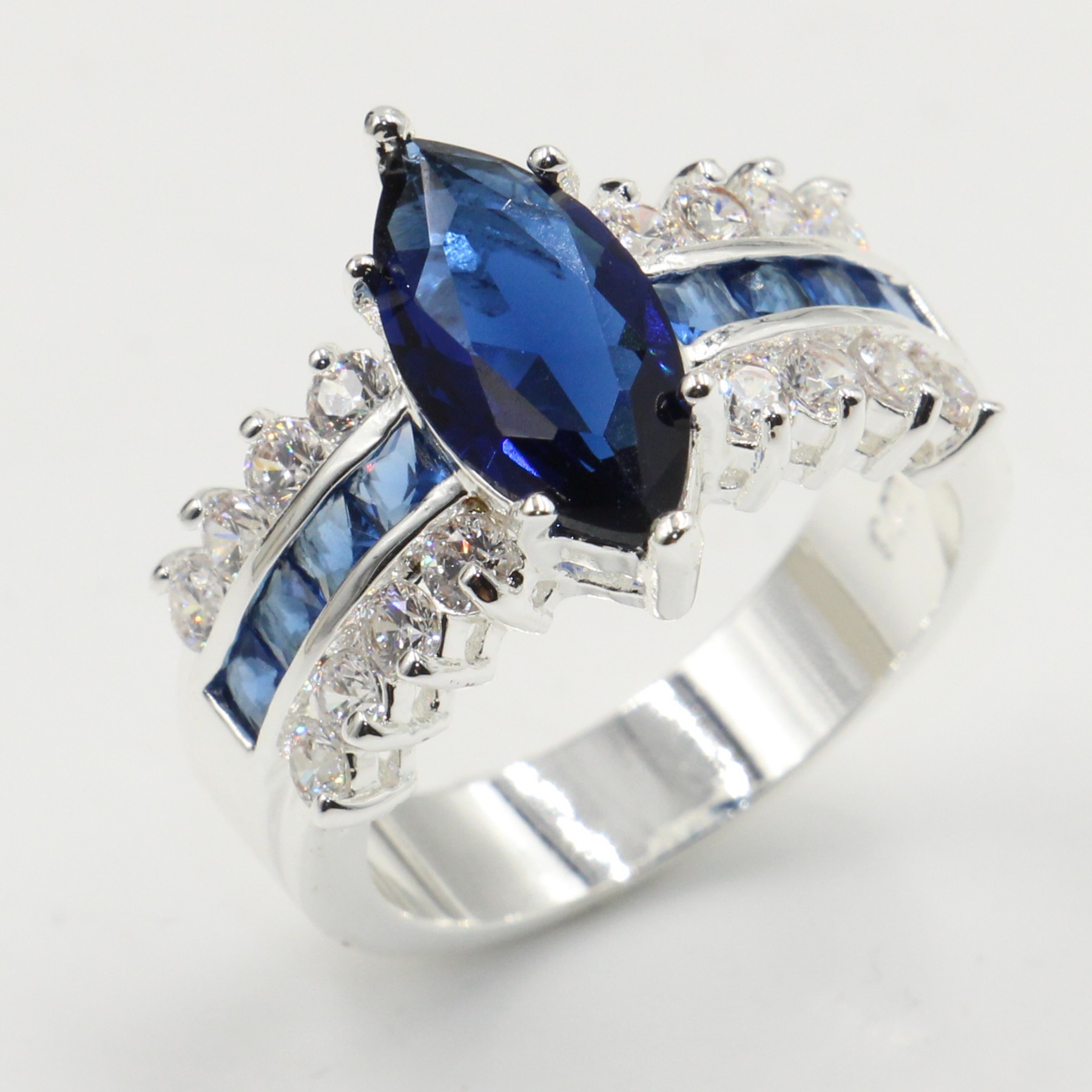 Victoria Wieck Luxury Jewelry 925 Sterling Silver Marquise Cut Blue Sapphire CZ Diamond Women Wedding Engagement Band Ring For Lovers' Gift