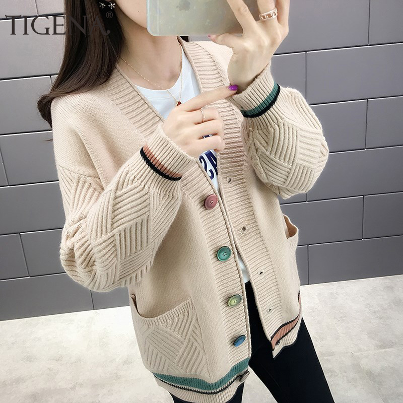 Women Knitted Jacket 2019 Autumn Winter Loose Long Sleeve Cardigan For Women with Single Breasted Pocket Cardigan Female, Black
Women Knitted Jacket 2019 Autumn Winter Loose Long Sleeve Cardigan For Women with Single Breasted Pocket Cardigan Female, Black