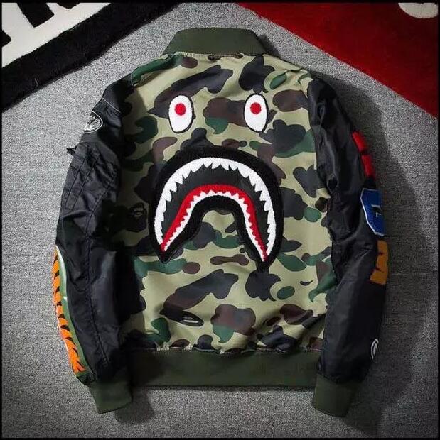 HOT New fall men's wear stand-up collar color camouflage shark jacket men's cardigan jacket waterproof jacket sweater, Black 
HOT New fall men's wear stand-up collar color camouflage shark jacket men's cardigan jacket waterproof jacket sweater, Black