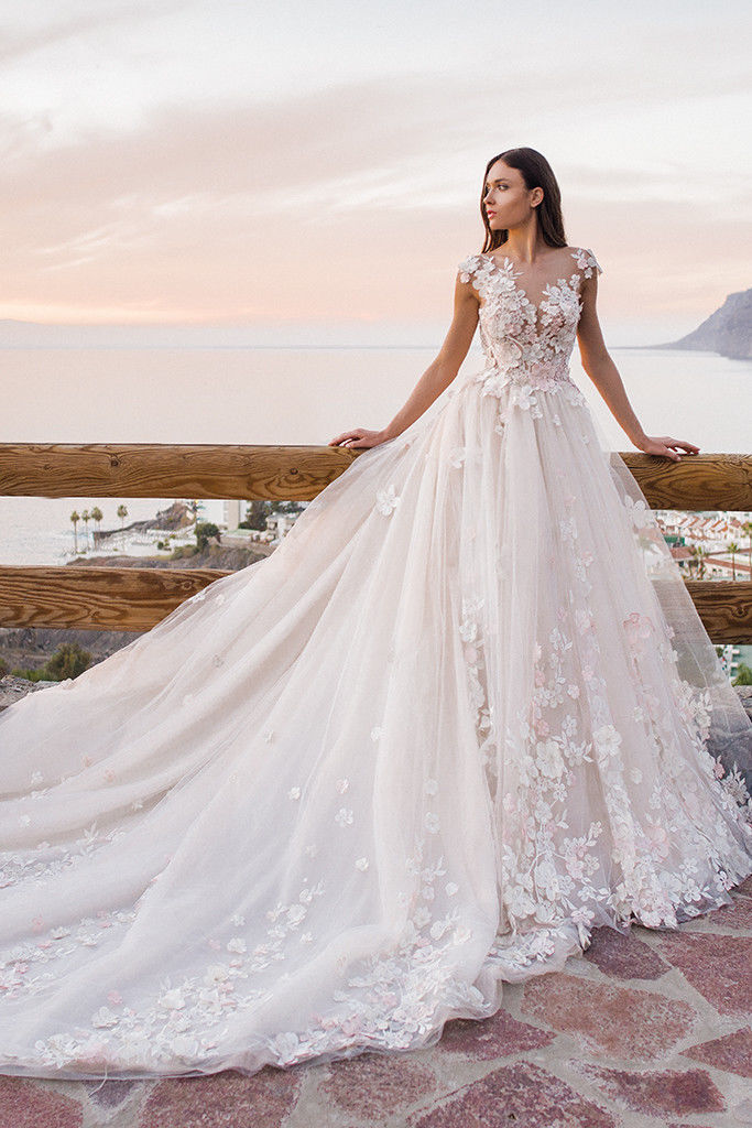 Beach A Line Wedding Dresses Sheer Neck 3D Floral Lace Appliques Sleeveless Bridal Gowns Plus Size Hand Made Flower Wedding Dress