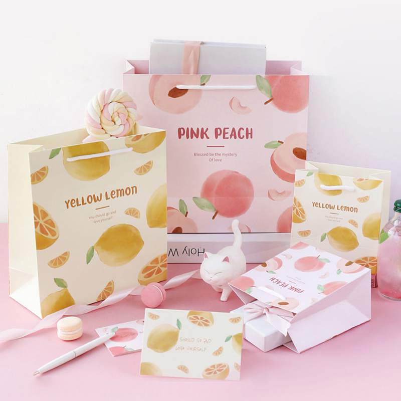 1pc Wedding Gift Bag Candy Paper Gift Box Women's Bag Bags Cookies Chocolate Bags Box For Party Supplies A
1pc Wedding Gift Bag Candy Paper Gift Box Women's Bag Bags Cookies Chocolate Bags Box For Party Supplies A