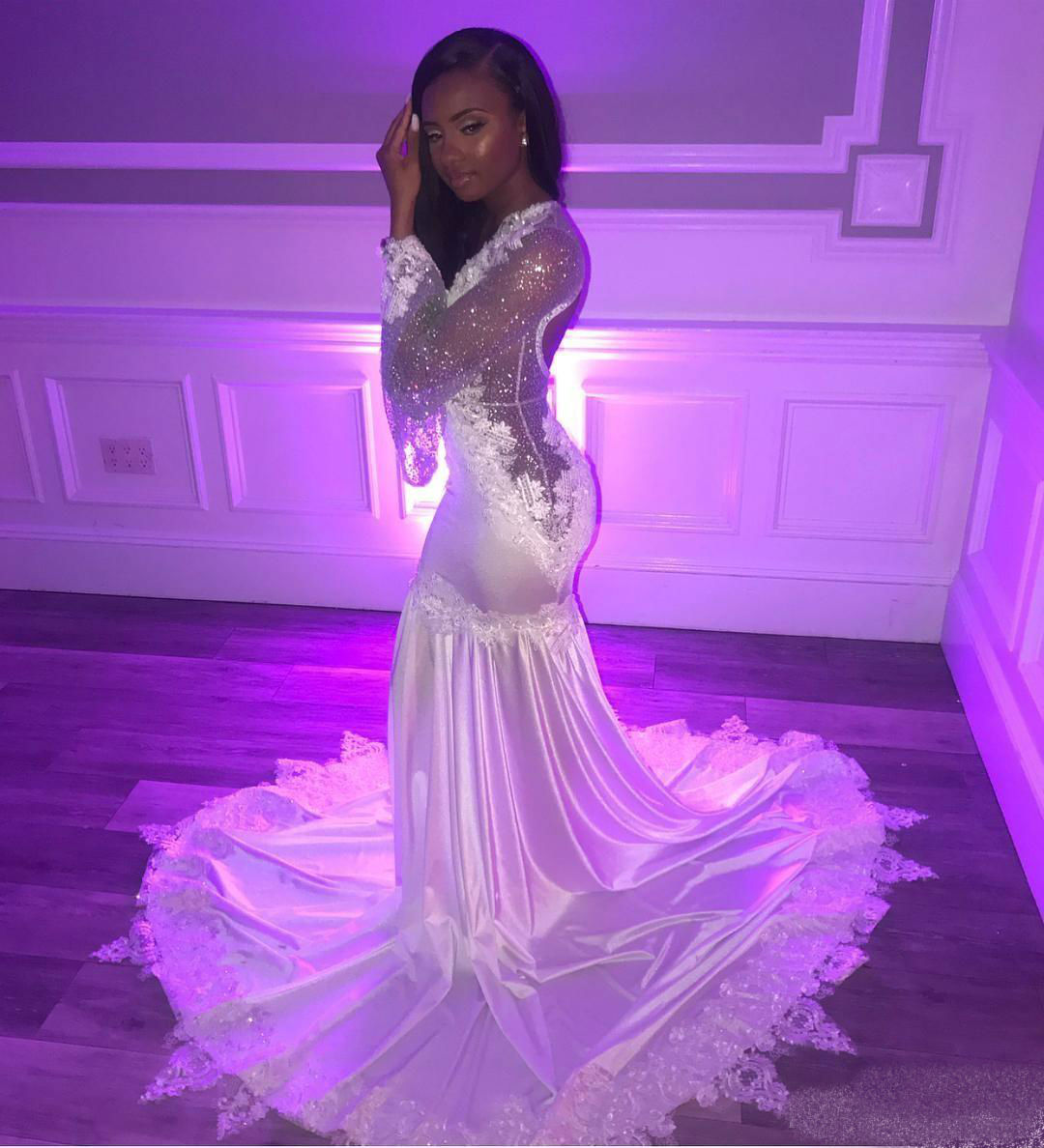 2019 African Mermaid Prom Dresses Lace V Neck 3D Floral Appliques Long Sleeve Evening Gowns Sequins Sweep Train Cocktail Party Dresses