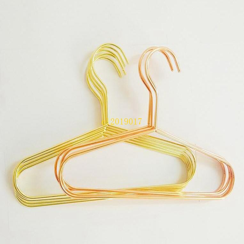 50pcs wholesale Nordic Style Metal Children Hanger Kids Pet Dog Clothes Baby Clothing Storage Hanger Rose Gold 
50pcs wholesale Nordic Style Metal Children Hanger Kids Pet Dog Clothes Baby Clothing Storage Hanger Rose Gold