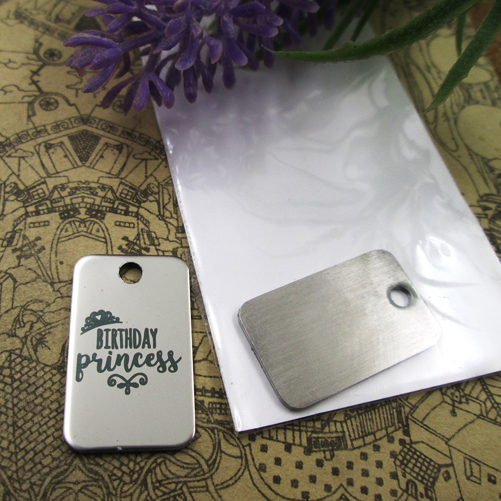 40pcs--"birthday princess"stainless steel charms more style for choosing DIY Charms pendants for necklace
40pcs--"birthday princess"stainless steel charms more style for choosing DIY Charms pendants for necklace
