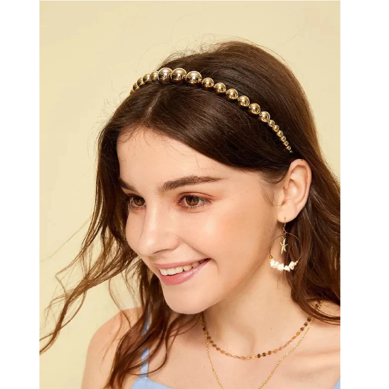 Style temperament hairband female INS fashion pearl headband Halloween golden hairpin hair accessories
Style temperament hairband female INS fashion pearl headband Halloween golden hairpin hair accessories