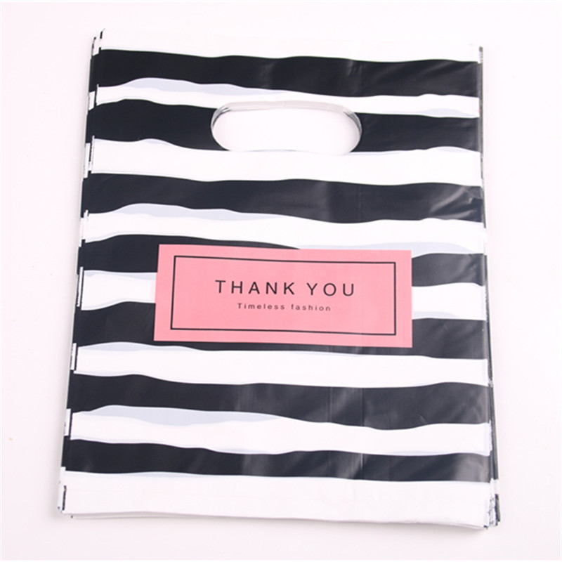 Hot New Fashion Wholesale 100pcs/lot 20*25cm Black&white Stripe Shopping Gift Packaging Bags With THANK YOU
Hot New Fashion Wholesale 100pcs/lot 20*25cm Black&white Stripe Shopping Gift Packaging Bags With THANK YOU