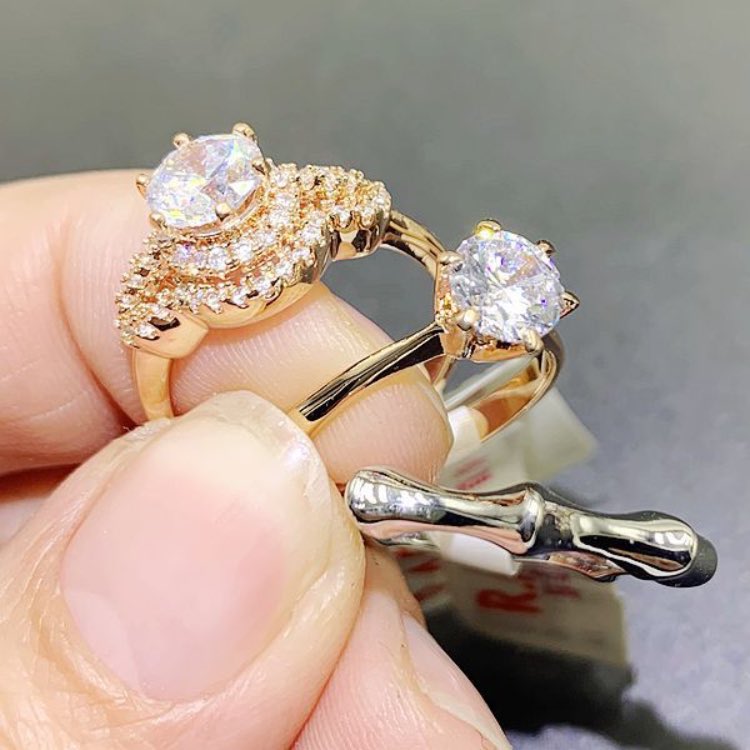 Gold And Silver Plated Steel Band Rings Rhinestones Women Men Micro Insert Mix Different Models Tail Ring Jewelry