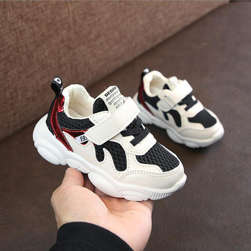 Children shoes spring new boys breathable mesh shoes children sports shoes girls running sneakers
Children shoes spring new boys breathable mesh shoes children sports shoes girls running sneakers