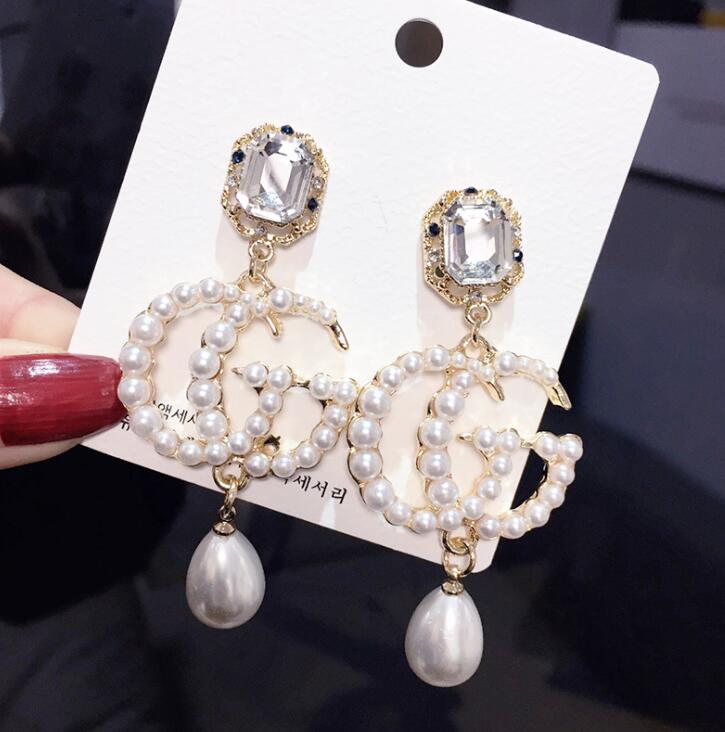 Earrings Luxury Jewelry Fashion Women Mens Earrings Hip Hop Diamond Stud Earings Iced Out Bling Rock Punk Round Wedding Gift G7621
Earrings Luxury Jewelry Fashion Women Mens Earrings Hip Hop Diamond Stud Earings Iced Out Bling Rock Punk Round Wedding Gift G7621