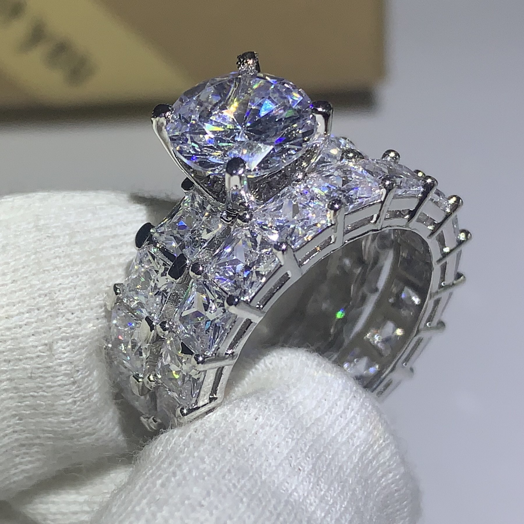 Hot Sale New 2019 Luxury Jewelry 925 Sterling Silver Princess Cut White Topaz CZ Diamond Couple Rings Promise Wedding Band Ring for Women