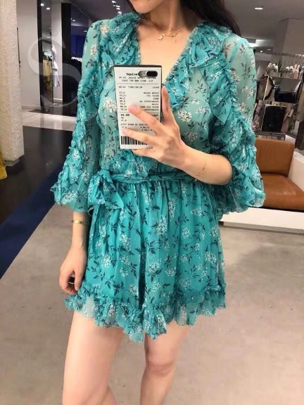ZIMM silk-blend printed peacock blue ruffled high waist lace-up jumpsuit, Customize
ZIMM silk-blend printed peacock blue ruffled high waist lace-up jumpsuit, Customize