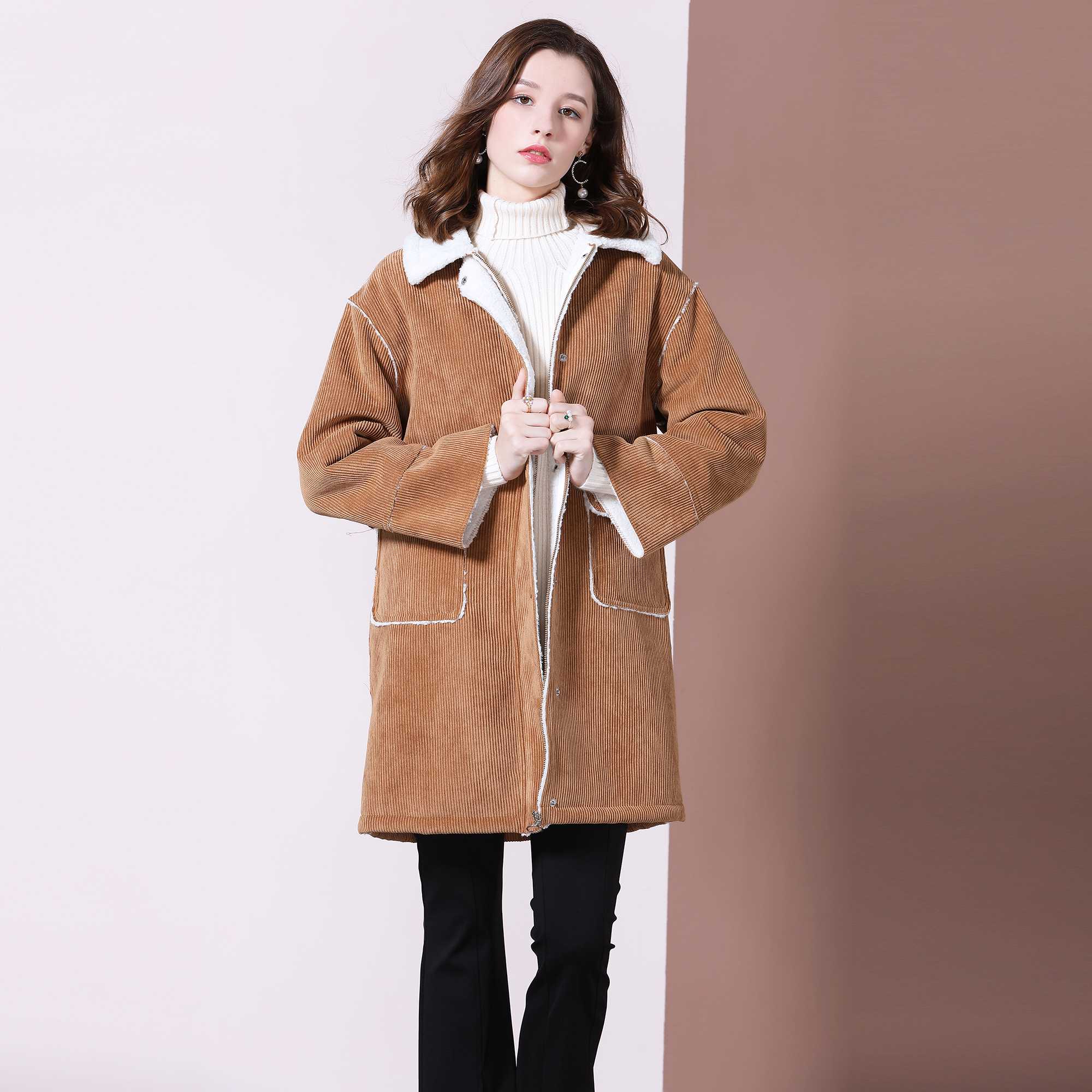 2019 Winter Coat Women corduroyThick Long Autumn And Winter female padded lapel Jacket lamb coat, Camel
2019 Winter Coat Women corduroyThick Long Autumn And Winter female padded lapel Jacket lamb coat, Camel
