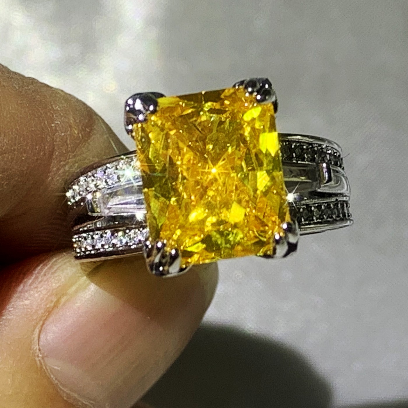 Victoria Classical Jewelry 925 Sterling Silver Princess Cut Yellow Topaz CZ Diamond Eiffel Tower Promise Women Wedding Engagement Band Ring