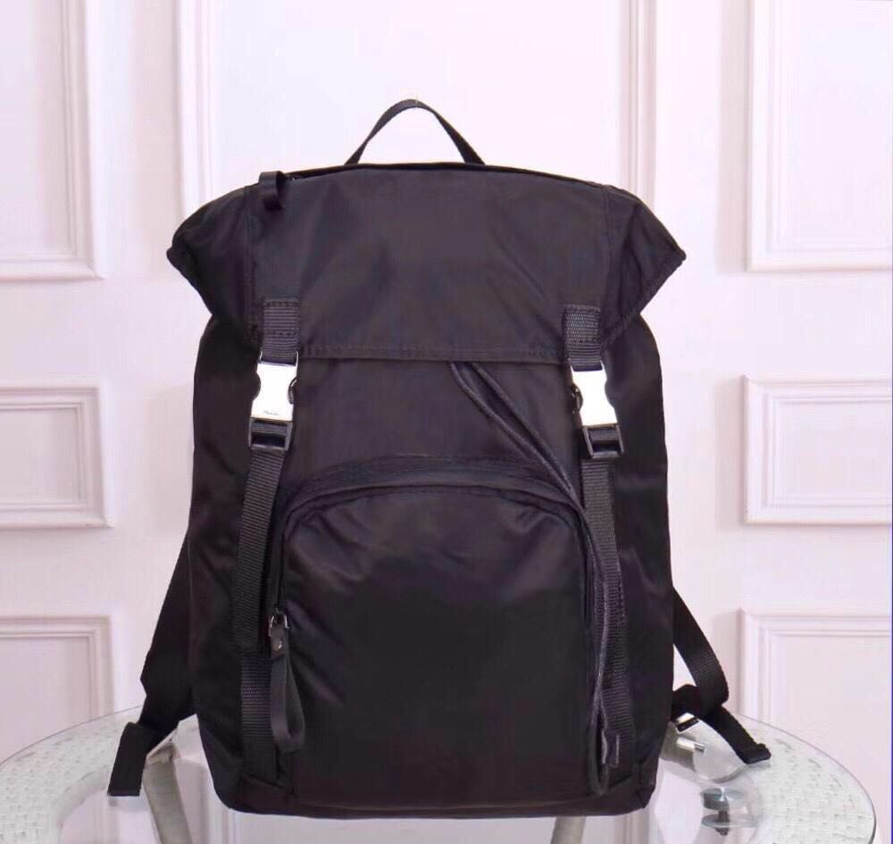 Wholesale handbag business large capacity notebook nylon backpack waterproof canvas travel bag parachute fabric storage climbing sports suit unisex, Black
Wholesale handbag business large capacity notebook nylon backpack waterproof canvas travel bag parachute fabric storage climbing sports suit unisex, Black