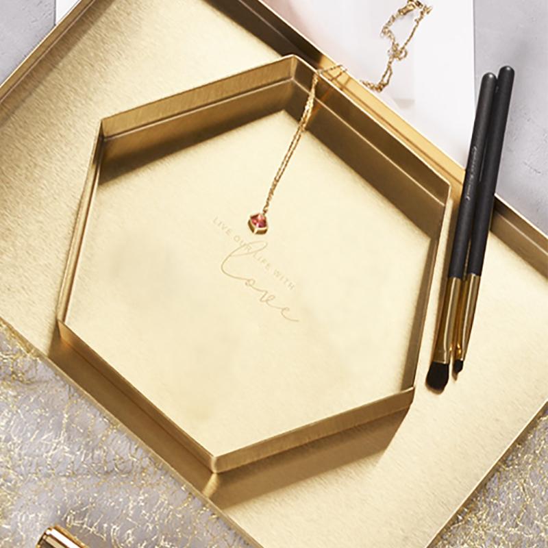 Dresser Desk Geometric Shape Nordic Style Stainless Steel Home Decor Makeup Organizer Dining Room Dessert Jewelry Storage Tray
Dresser Desk Geometric Shape Nordic Style Stainless Steel Home Decor Makeup Organizer Dining Room Dessert Jewelry Storage Tray